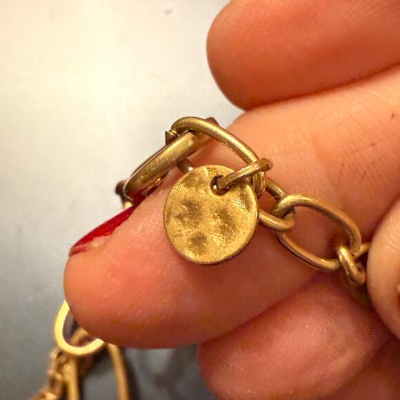 ๐HP!๐ Layered Gold Tone Chain Link Necklace - Picture 8 of 10